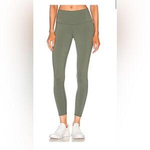 ALO Yoga Airbrush Dark Cactus XS Leggings
